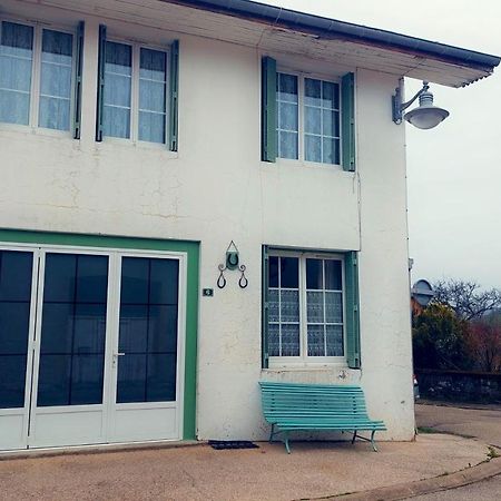 Maison Confortable Avec Vue Sur La Montagne A Charix エクステリア 写真